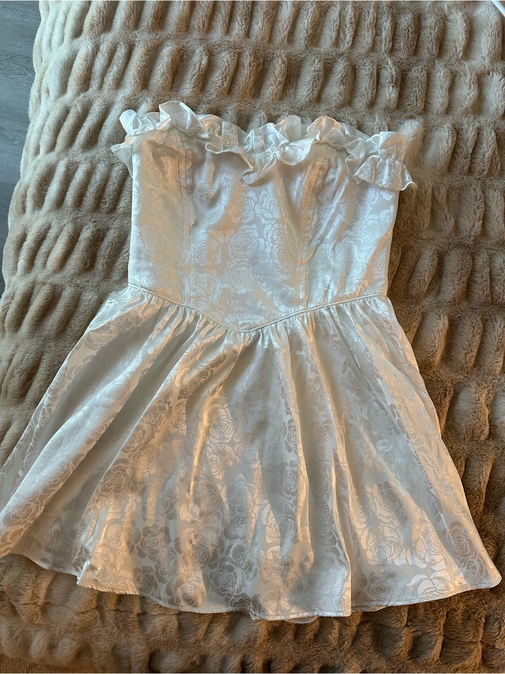 Show Me Your Mumu Strapless Ruffle Dress